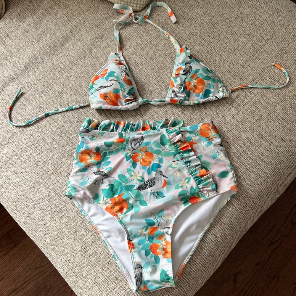 Bikini Set - High waisted bottoms